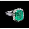 Image 1 : 4.50 ctw Emerald and Diamond Ring - 14KT White Gold