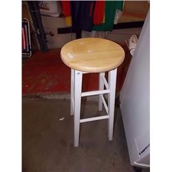 WOOD BAR HEIGHT STOOL - NEW