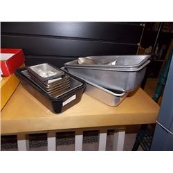 LOT OF SMALL BAKING PANS