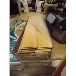 LAMINATE FLOORING WITH FOAM BACKING - 3 BOXES X ~22.96SQFT - HONEY OAK - STR