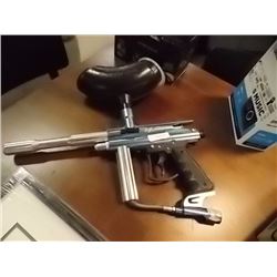 ORION PAINTBALL GUN WITH BRASS EAGLE HOPPER