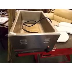 CLASSIC APW HOT WELL