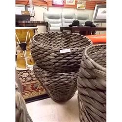 WICKER PLANTERS - 2