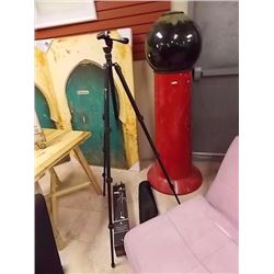 TRIPOD / MONOPOD COMBO - NEW - STR