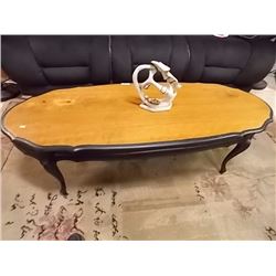OVAL RETRO COFFEE TABLE
