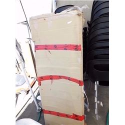 TV STAND - OPEN BOX - STR