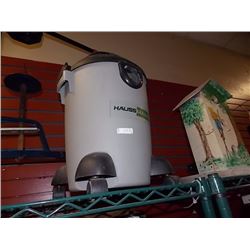 SHOP VAC - 5 GAL - HAUSMANN