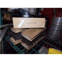STEEL BRUSHES - 5 TTL