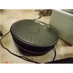 ELECTRIC GRILL - LIKE NEW