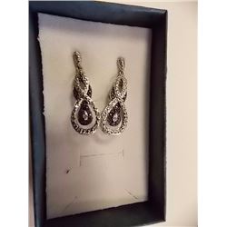 EARRINGS- NEW .25CTW BLUE & WHITE DIAMONDS (20PC) IN STERLING SILVER SETTING - TWIST / DANGLE DESIGN