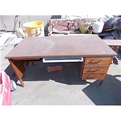 DESK - 3 DRAWER - 30 X 60