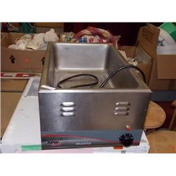 CLASSIC APW HOT WELL