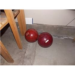 BOWLING BALS - 2 TTL