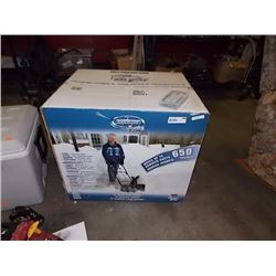 NEW SNOW BLOWER - 18" - NEW IN BOX