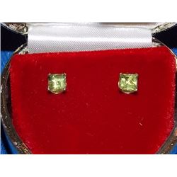 EARRINGS- 1.22CT  IN 10K GOLD SETTING - RETAIL ESTIMATE $200