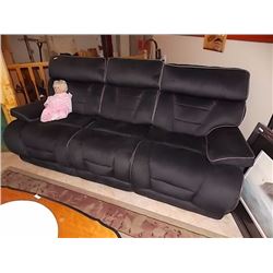 LIKE NEW BLACK RECLINING SOFA NO CORD