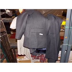 LOT OF MEN'S CLOTHING & HAT