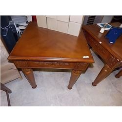 NEW MAHOGANY END TABLE