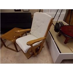 MAPLE GLIDER ROCKER