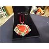 Image 1 : VINTAGE INLAID RED & GREEN NECKLACE PENDANT
