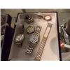 Image 1 : MAN'S WATCHES ( 4) & 2 STRAPS