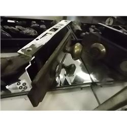 VINTAGE DOOR KNOB & LOCK