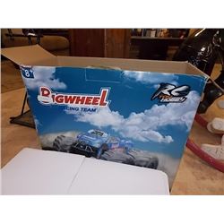 BIG WHEEL REMOTE CONTROL 4X4 MONSTER TRUCK