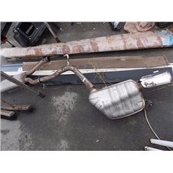 MERCEDES C350 AND C300 2008-2013 EXHAUST SYSTEM