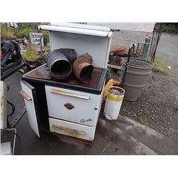 CYCLOS VINTAGE OIL STOVE