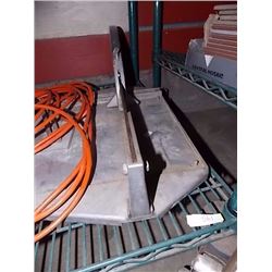 TILE CUTTER