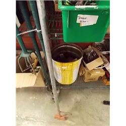 STEEL LONG HANDLE FLOOR SCRAPER