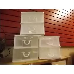 PLASTIC DRAWERS - 6 TTL