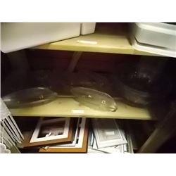 SHELF - GLASS - BOWL & M ORE