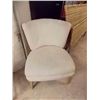 Image 1 : BEDROOM SIDE CHAIR