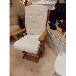 MAPLE GLIDER ROCKER