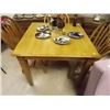 Image 1 : SQUARE OAK DINING TABLE - BUTTERFLY LEAF