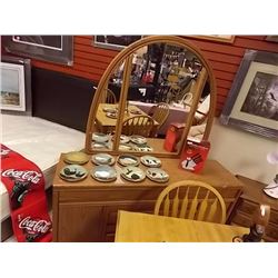 DRESSER - 1/2 MOON MIRROR4 DRAWER - 2 DOOR