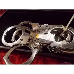 NEW HANDCUFFS WITH KEYS - 5 SETS TTL