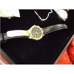 WATCH - ROYAL - LEATHER STRAP