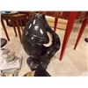 Image 1 : LARGE PORCELEIN FOUNTAIN - FISH