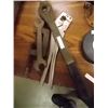 Image 1 : BUNDLE OF TOOLS
