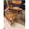 Image 1 : MAPLE ROCKING CHAIR