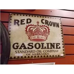 AUTOMOBILIA COLLECTABLE - METAL SIGN - RED CROWN GAS