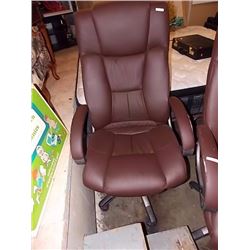 EXECUTIVE OFFICE CHAIR - BROWN