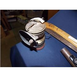 VINTAGE HARD HAT KARASENE LANTERN