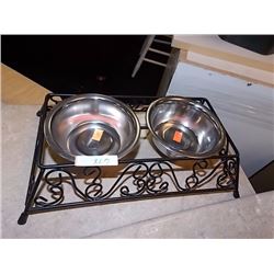RAISED DUAL PET FEEDER - STAINLESS STEEL & WROUGHT IRON