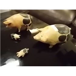 HAND CRAFTED - CARVED PIGS - 4 TTL