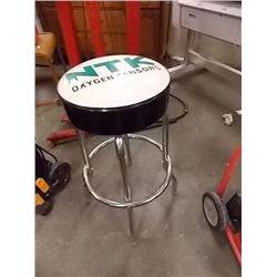 NTK SWIVEL SHOP STOOL