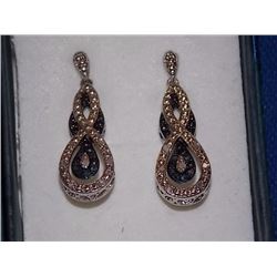 EARRINGS- NEW .25CTW BLUE & WHITE DIAMONDS (20PC) IN STERLING SILVER SETTING - TWIST / DANGLE DESIGN
