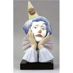LLADRO PORCELAIN "CLOWN'S HEAD", Spanish. Reference No. 5129. Height 12". $150/200...